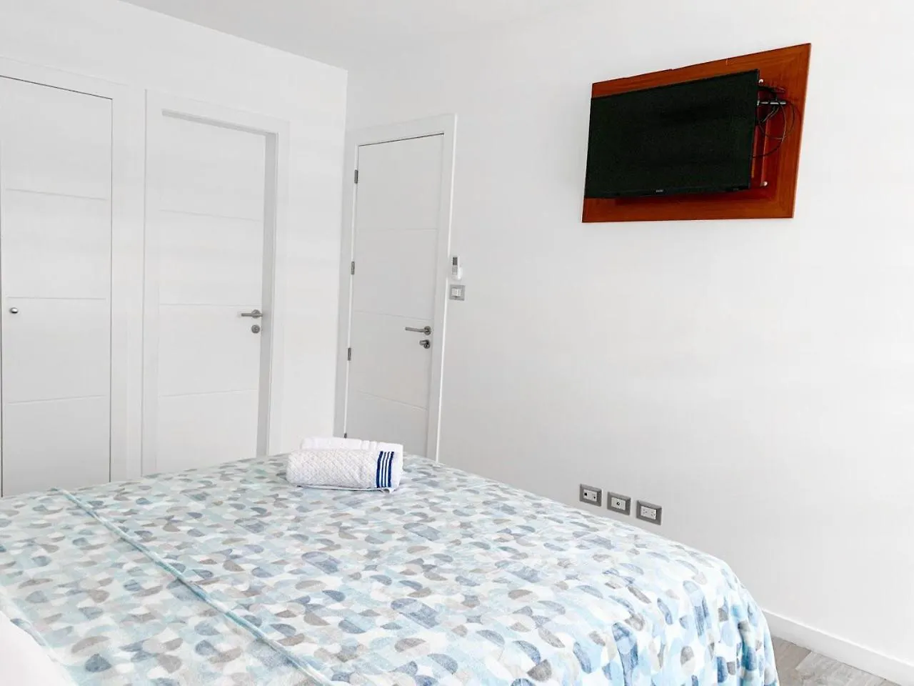 Depa Comodo, 2 Habitaciones, Santana Lofts جواياكيل الإكوادور