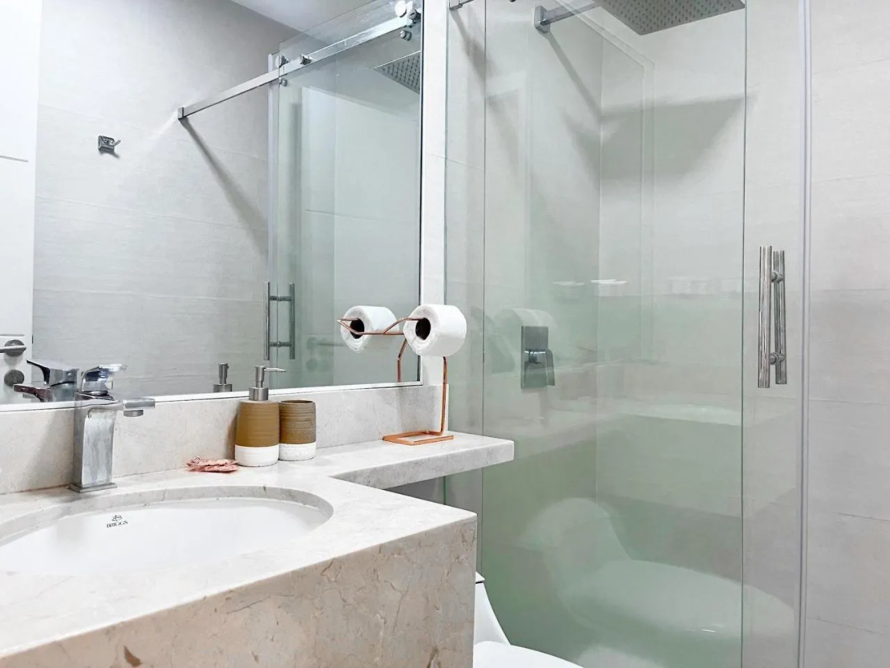 شقة Depa Comodo, 2 Habitaciones, Santana Lofts جواياكيل