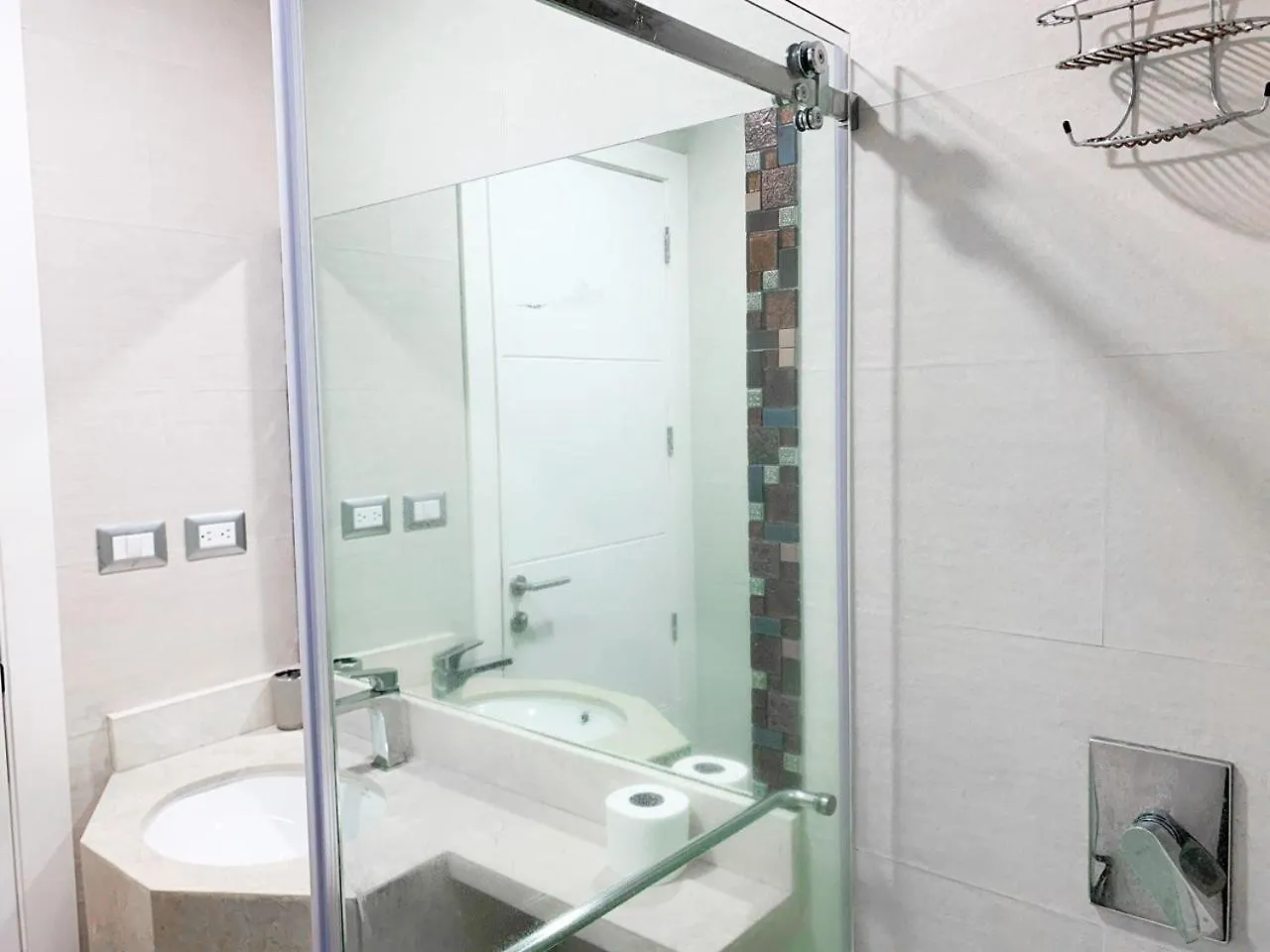 Depa Comodo, 2 Habitaciones, Santana Lofts Guayaquil Apartment