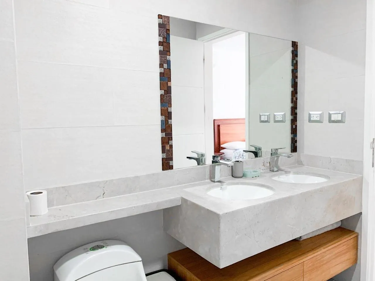 Depa Comodo, 2 Habitaciones, Santana Lofts Guayaquil 0*,  Ecuador