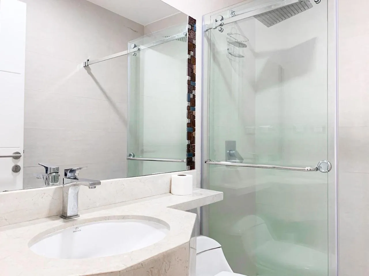 Depa Comodo, 2 Habitaciones, Santana Lofts Guayaquil Apartment