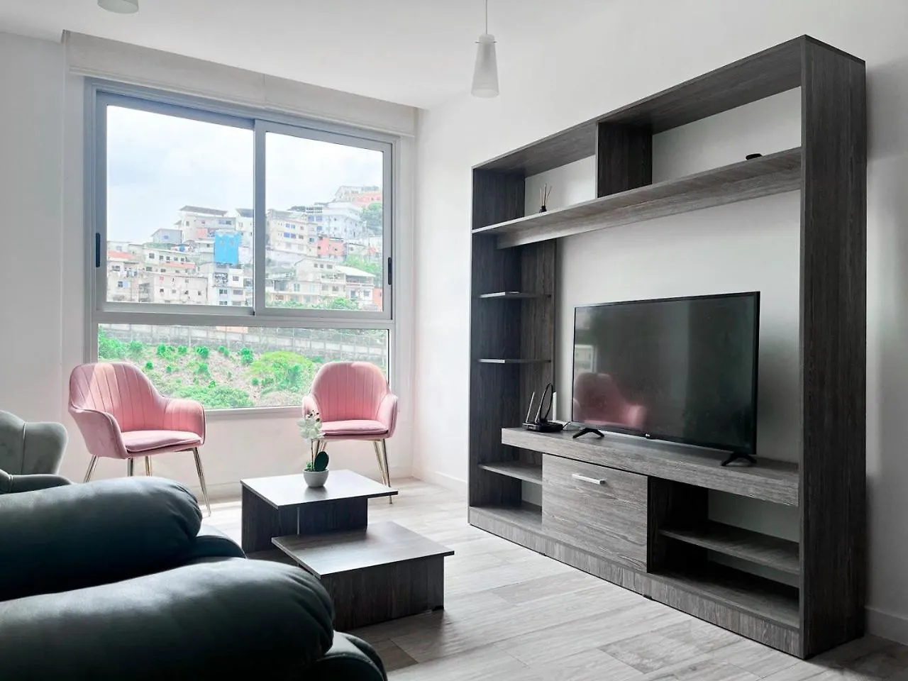 Depa Comodo, 2 Habitaciones, Santana Lofts Guayaquil Apartment