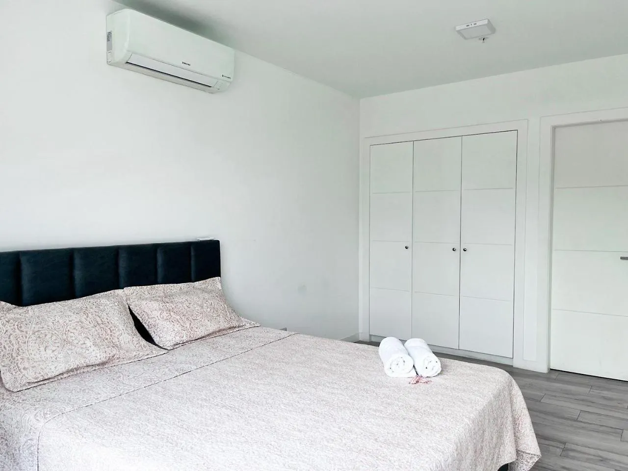 Apartment Depa Comodo, 2 Habitaciones, Santana Lofts Guayaquil Ecuador